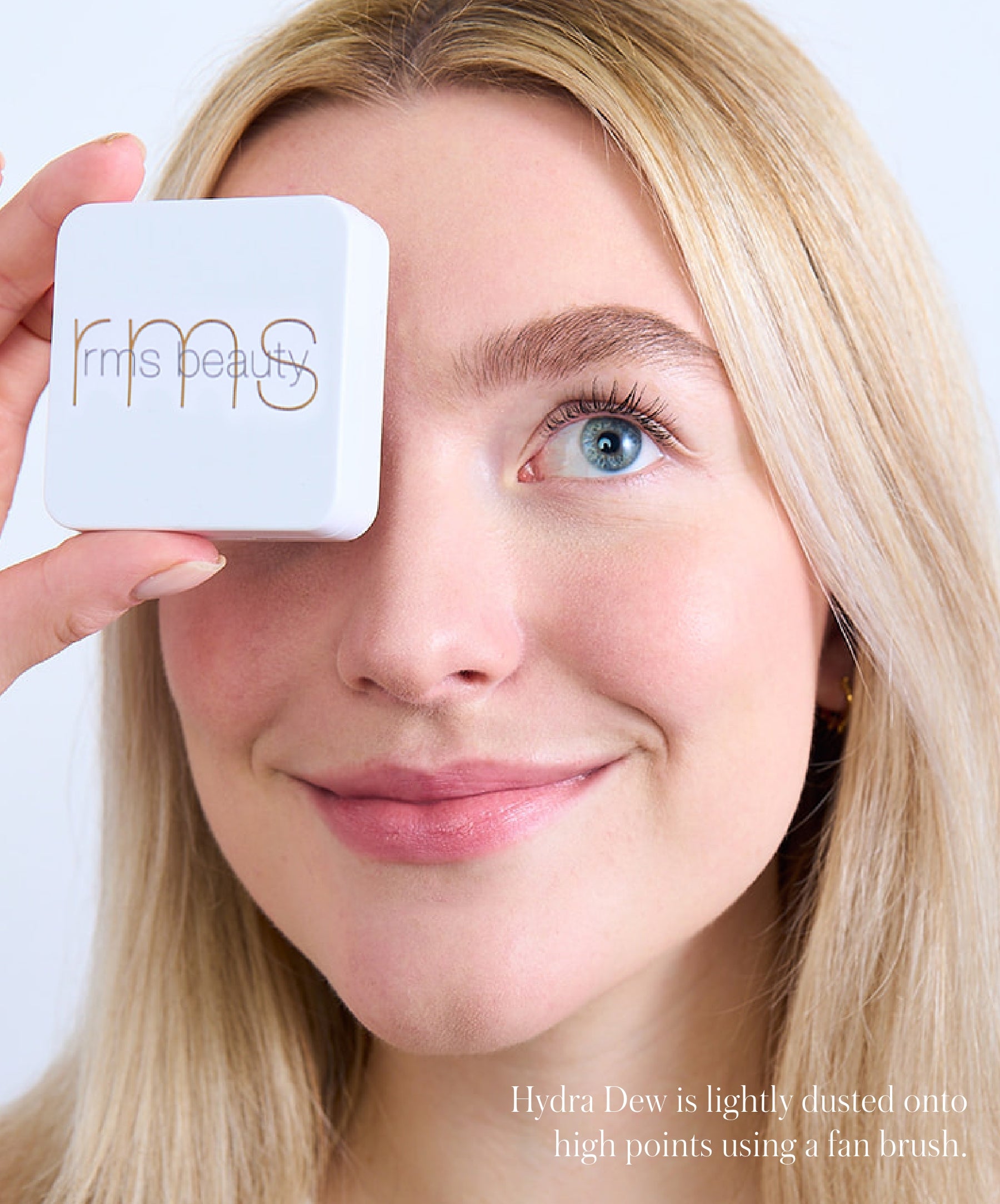 Model wearing RMS ReDimension Hydra Dew Luminizer